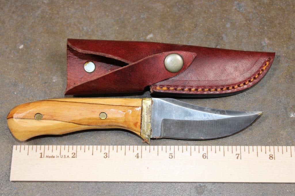 (3) Hand-made Knives with Matching Leather Sheaths - 4