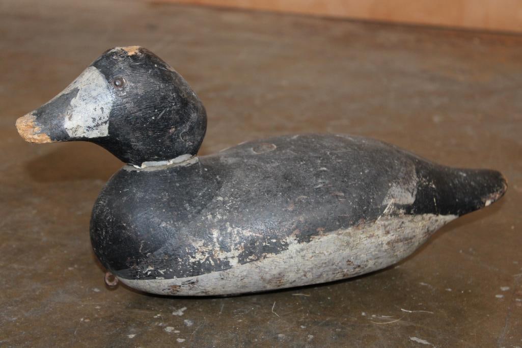 Hand-carved and Painted Wood DUCK HUNTING DECOY - 3