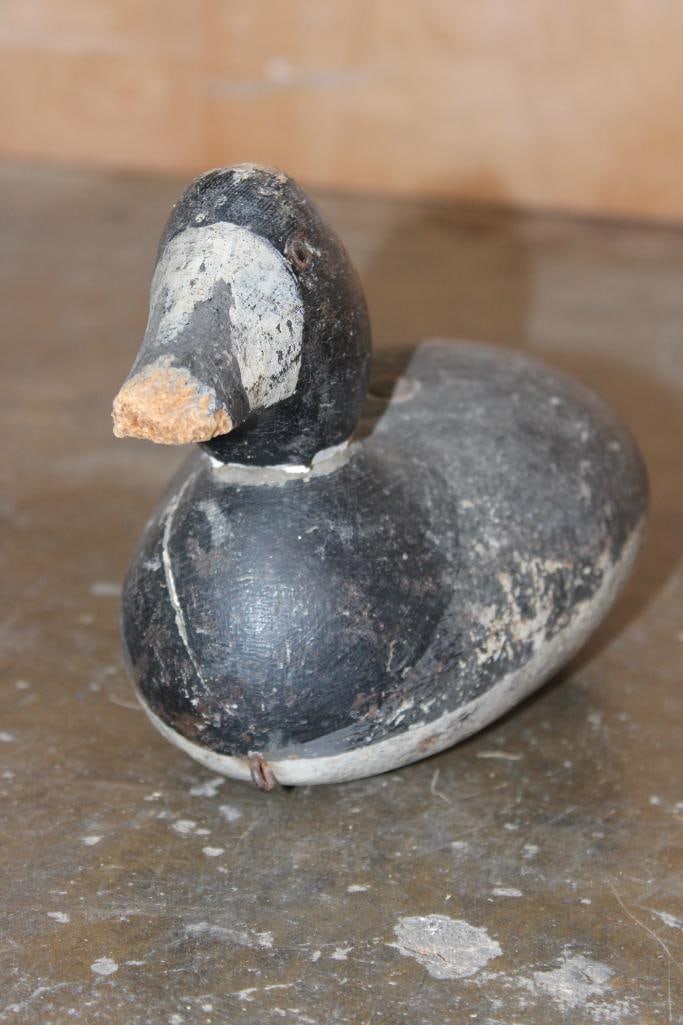 Hand-carved and Painted Wood DUCK HUNTING DECOY - 4