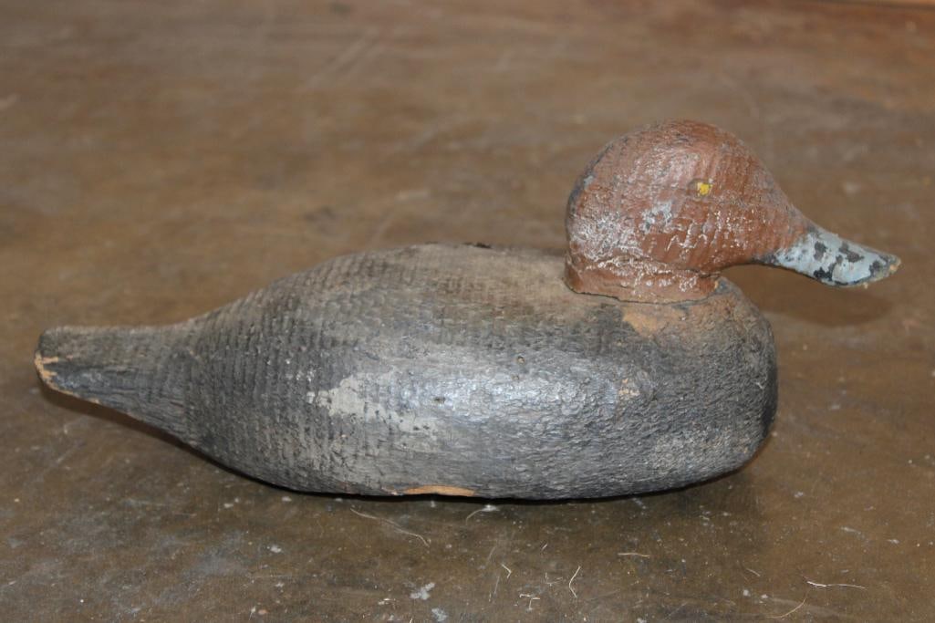 Hand-carved and Painted DUCK HUNTING DECOY (1 of 8)