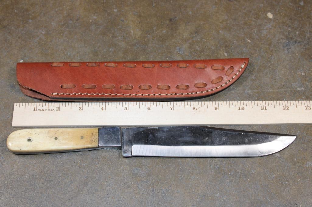 (4) Fixed Blade KNIVES with Leather Sheaths - 2