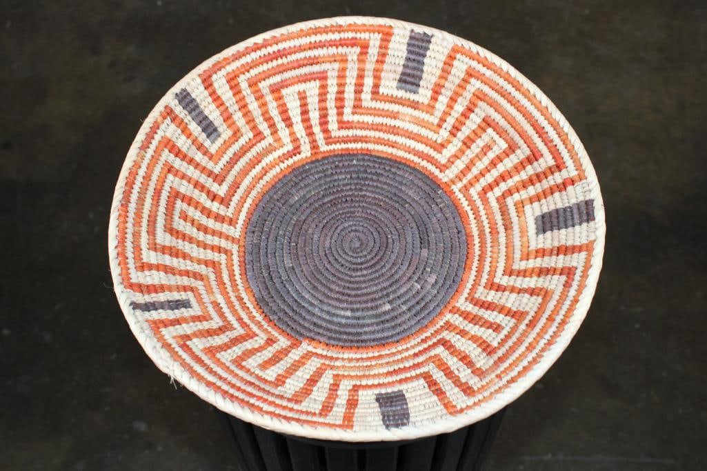 Hand-woven Southwestern Native American Style Wall BASKET or Tray (1 of 4)