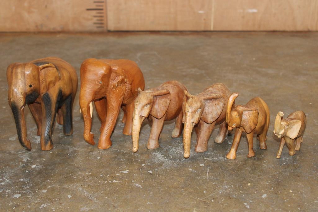 (6) Hand-carved Wood ELEPHANT Sculptures from Africa: 6 adorable Hand-carved and Hand-made Wood ELEPHANT Sculptures from Africa. COLLECTIBLE AFRICAN ART 