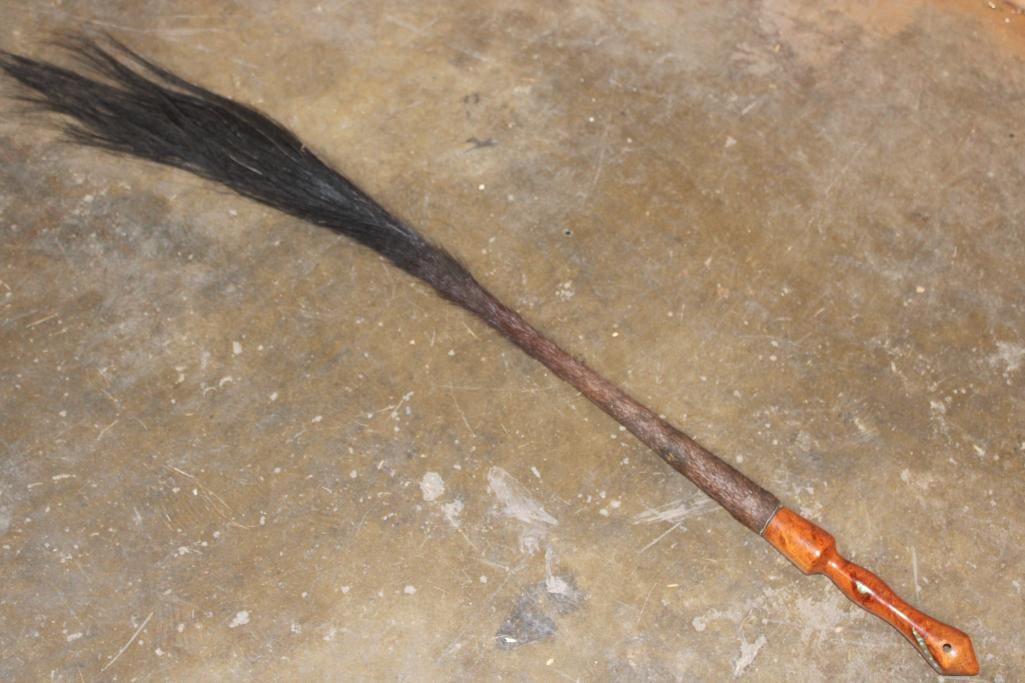GEMSBOK Tail Swatter with a Wood Handle: Nice GEMSBOK Tail Swatter with Wood Handle inlaid with Turquoise. It measures 45" Long and is in Good Condition. TAXIDERMY TAILS 