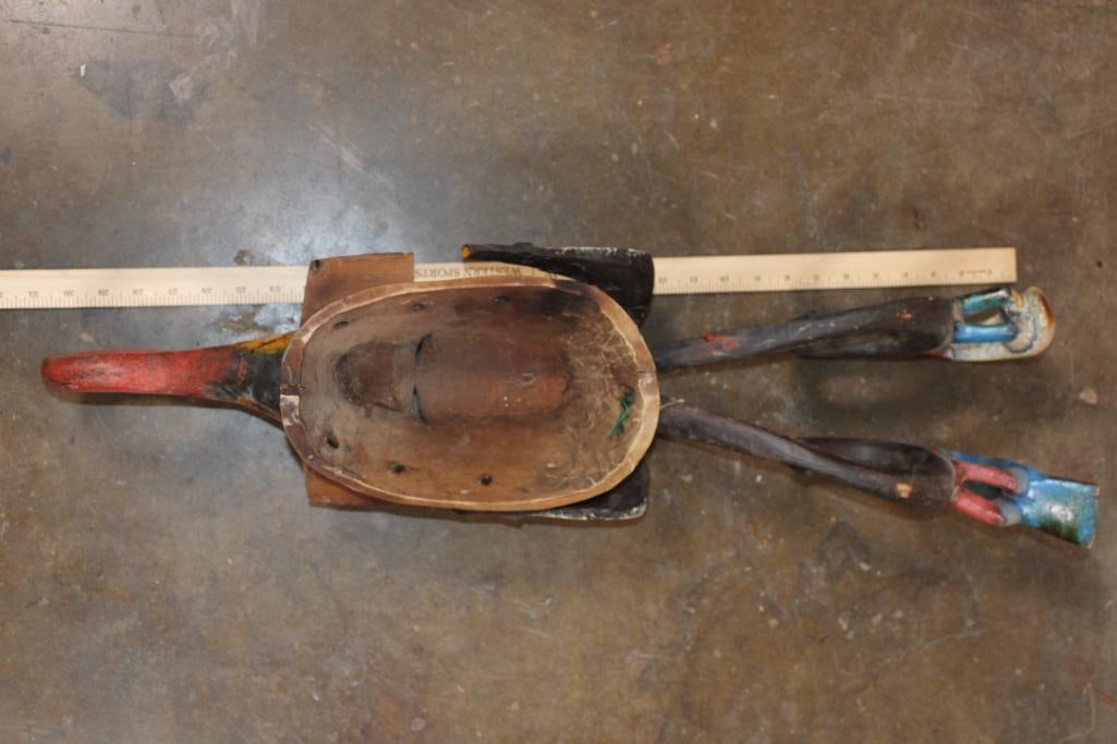 Hand-carved and Hand-painted GURO Ritual Mask from the Ivory Coast of Africa - 6