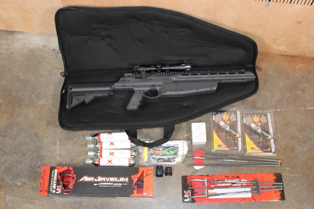 *Brand New* Umarex "Air Javelin" with 4 Full C02 Canisters and More!: *Brand New* Umarex "Air Javelin" C02 Arrow Rifle. It comes with the owner's manual, 4 Full C02 Canisters, 6 Air Javelin Arrows, a Scope, 6 Blood Bug (by Innerloc broadhead) arrow tips and a