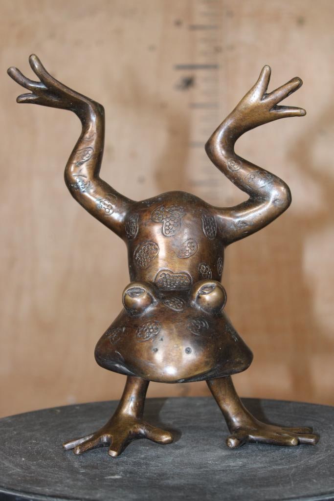 Small Bronze FROG doing a Handstand FOUNTAIN, Weight: 3 lbs (1 of 7)