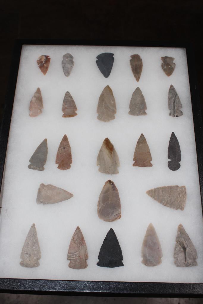 (23) Prehistoric Native American ARROWHEADS or Projectile Points in a Display Case (1 of 8)