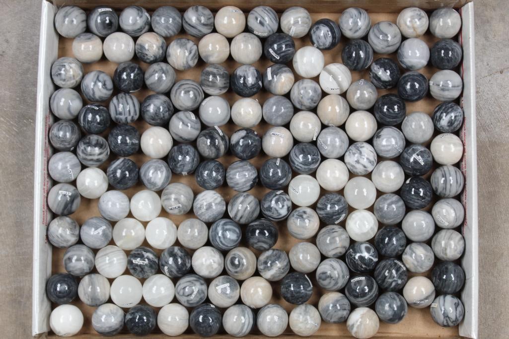 (140) ONYX Semi-polished Mineral Spheres from Mexico, Weight: 12 lbs: 140 ONYX Semi-Polished Mineral Spheres from Mexico. All measure between 1.125"-1.375" in Diameter and Total Weight is 12lbs 8oz. ROCKS FOSSILS MINERALS 