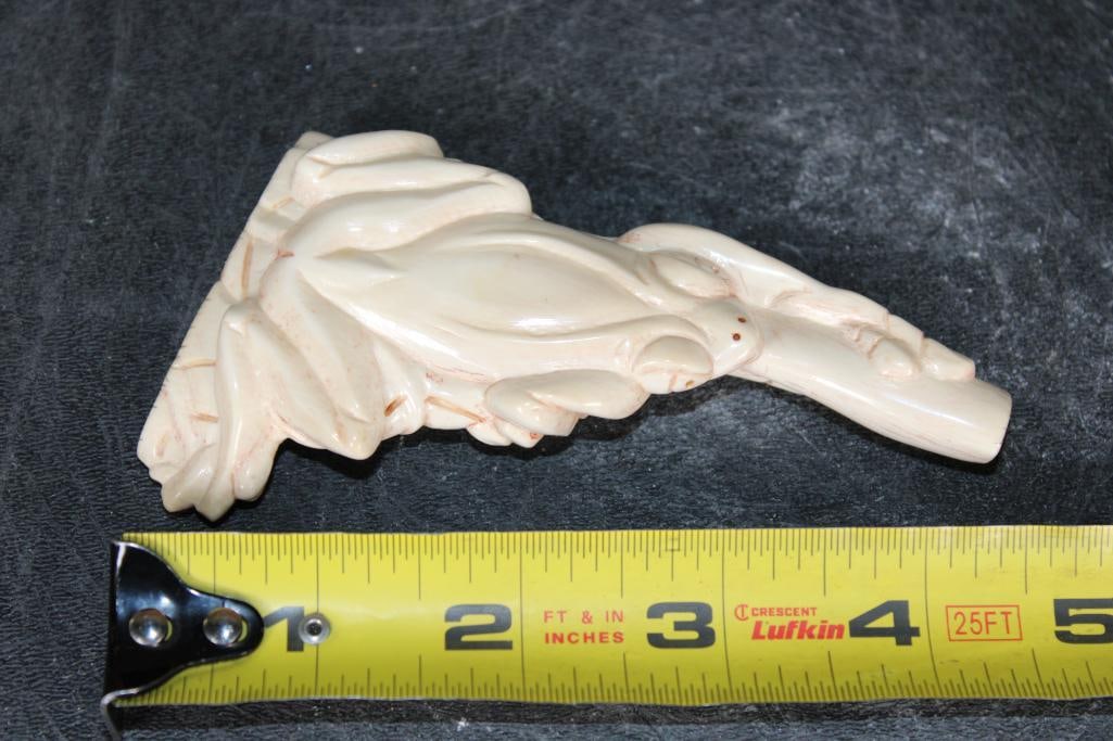Guillermo Leal, Carved Fossilized MAMMOTH IVORY TUSK of a Tree Frog - 2