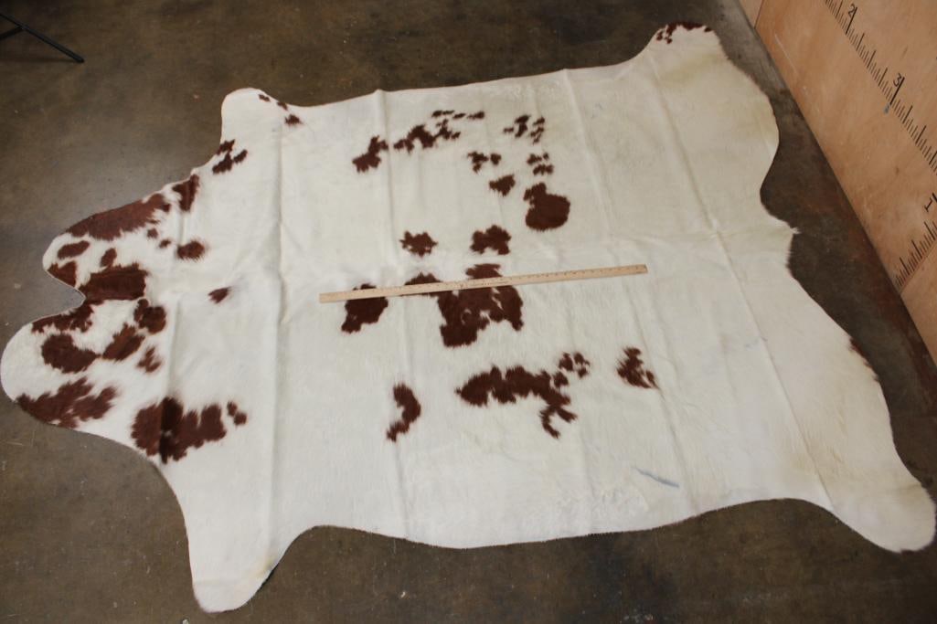 *Brand New* Brown and White COWHIDE or COWHIDE RUG - 2