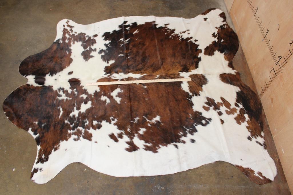 *Brand New* Tri-color COWHIDE or COWHIDE RUG - 2