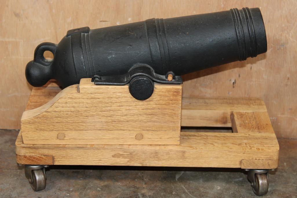 Model Cast Iron CARRONADE Naval CANNON on a Base with Wheels - 6