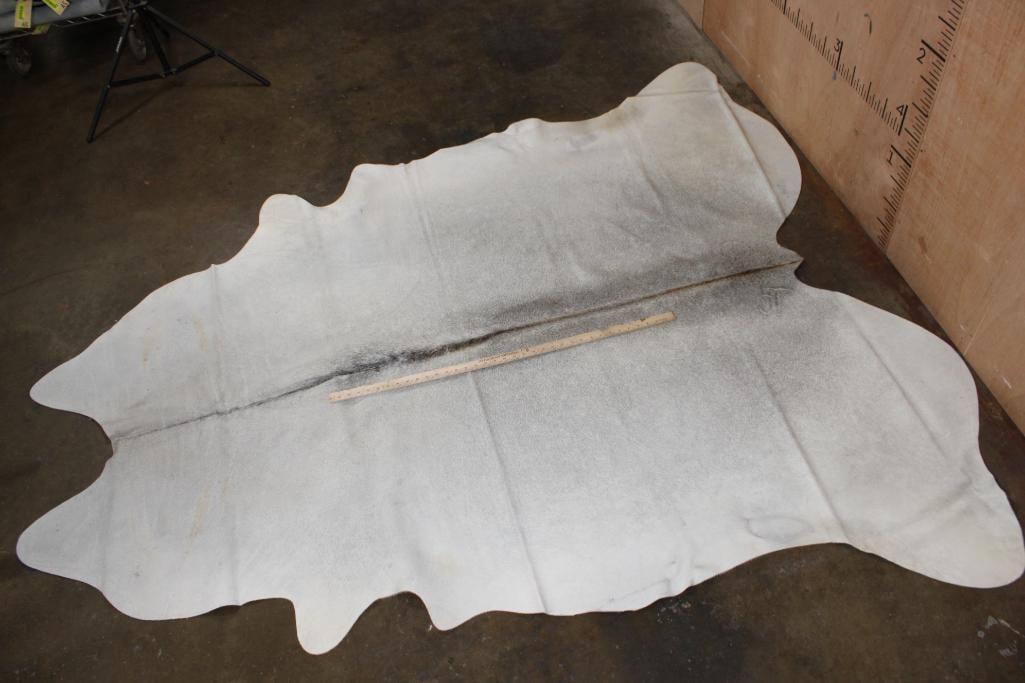 *Brand New* Grey COWHIDE or COWHIDE RUG - 2