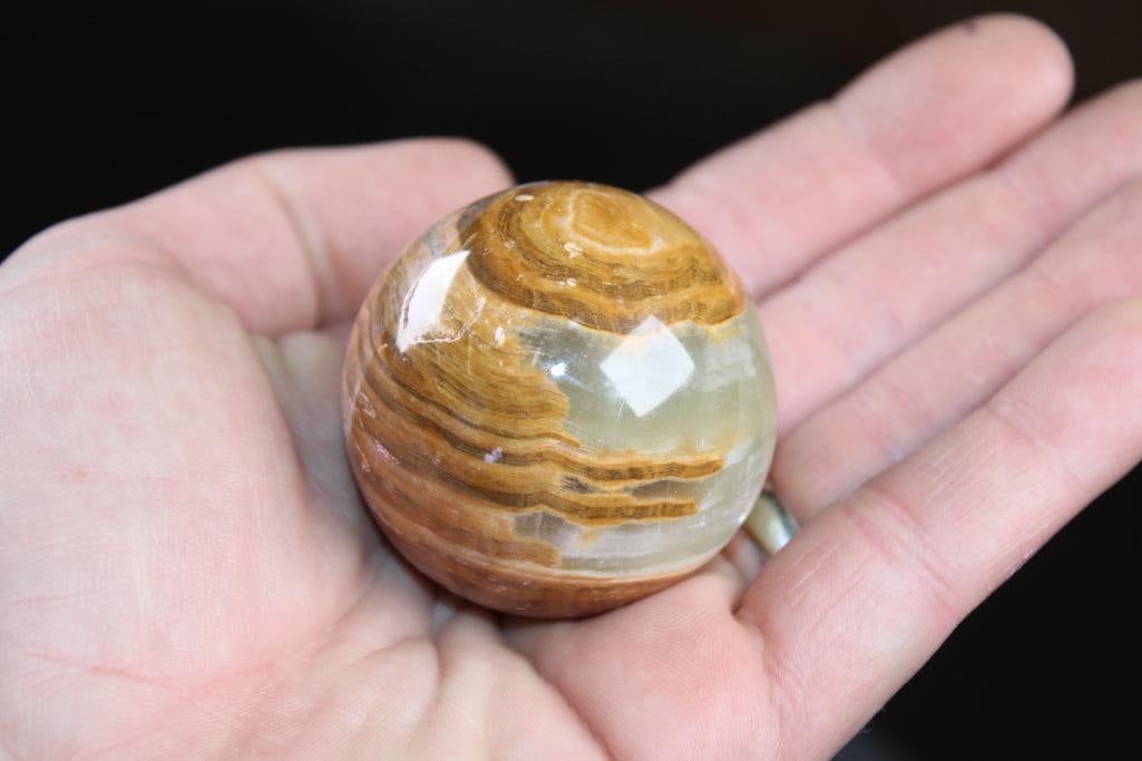 (4) Polished BANDED ONYX Mineral Spheres, Weight: 1 lb - 2