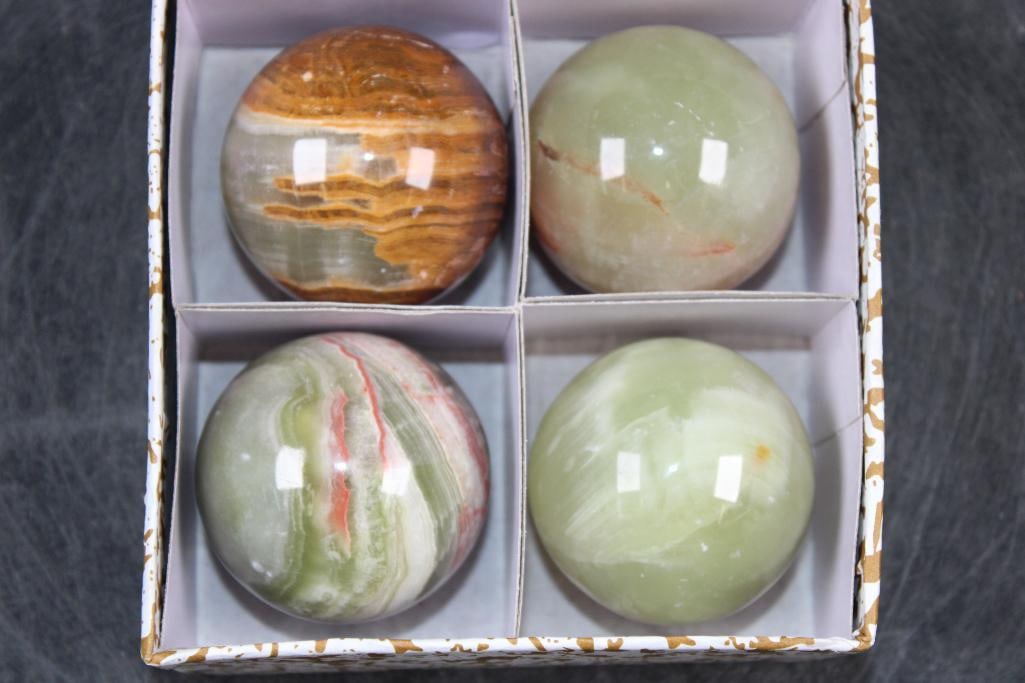 (4) Polished BANDED ONYX Mineral Spheres, Weight: 1 lb - 4