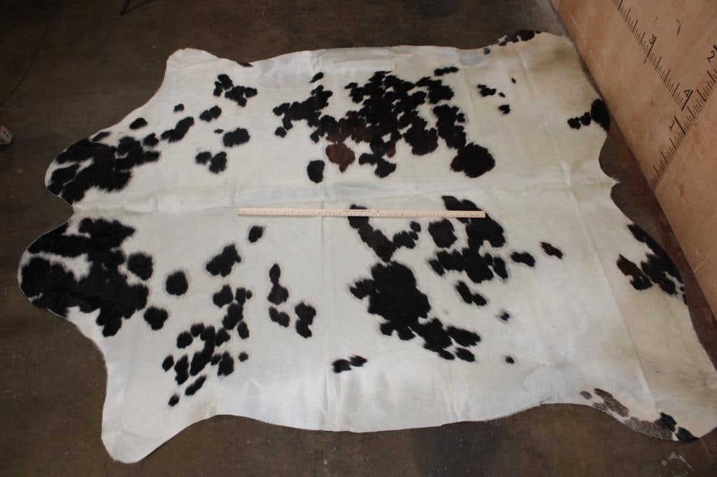 *Brand New* Speckled Tri-color COWHIDE or COWHIDE RUG - 2