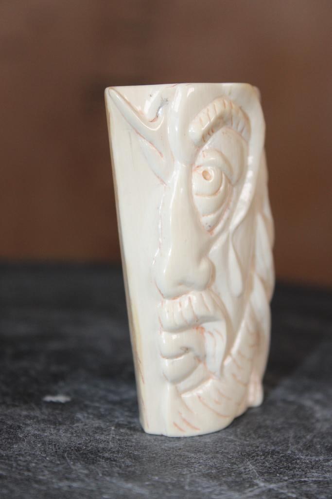 Guillermo Leal, Carved Fossilized MAMMOTH IVORY TUSK of Jesus Christ - 2