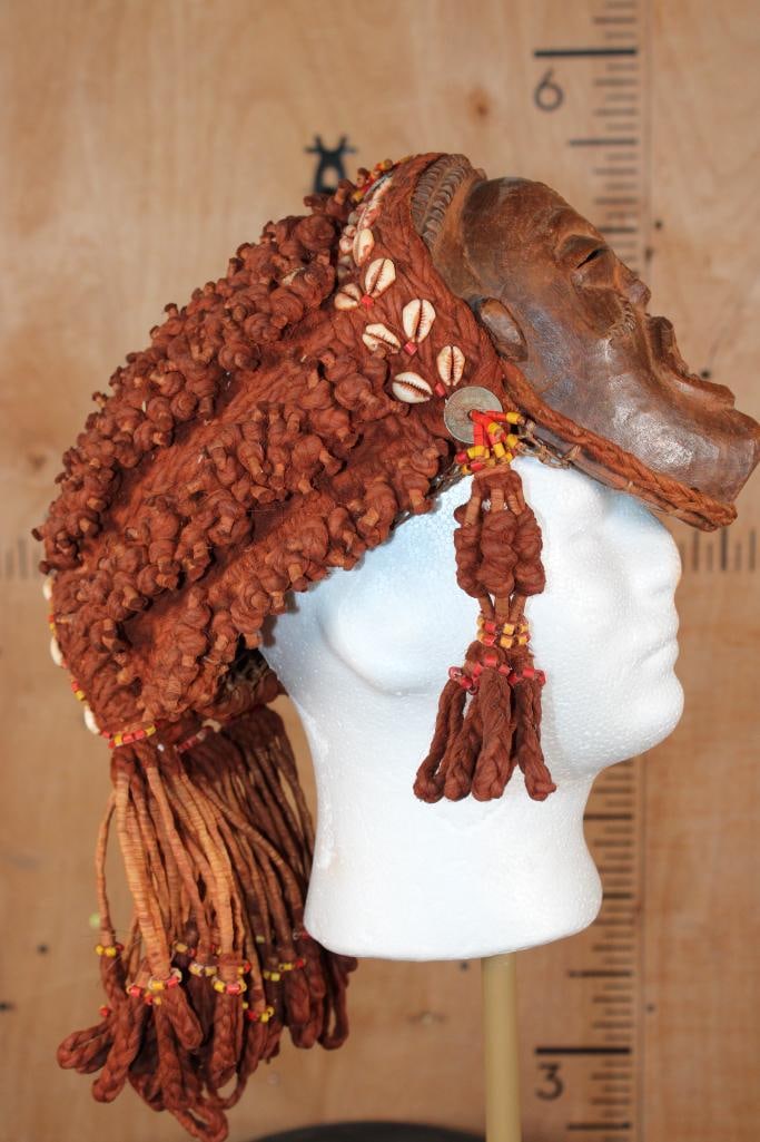 Chokwe MWANA PWO Mask from Central Africa with Cowrie Shells - 2