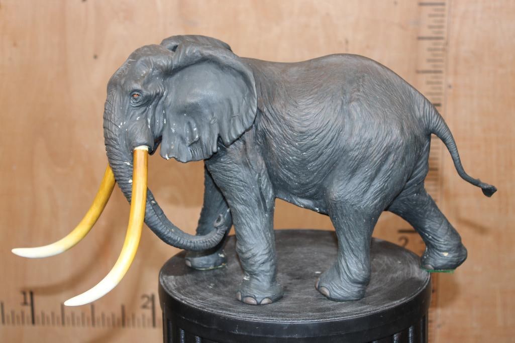 Limited #119/400 Roland Ward ELEPHANT STATUE - 3