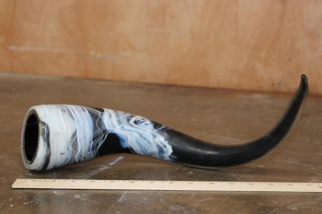 Decorative Glass Blown Horn Sculpture - 2