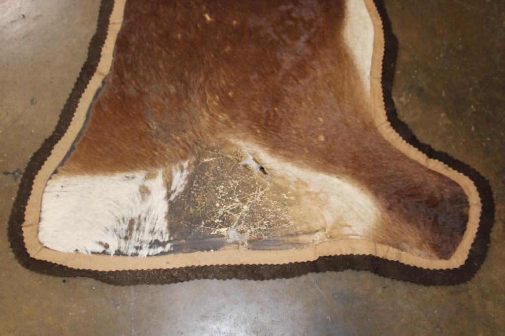 BLESBOK Back Hide RUG with Felt - 3
