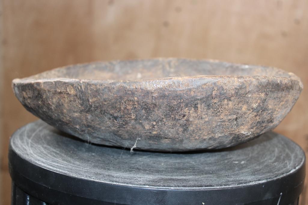 Very Old Hand-carved African Wood BOWL - 2