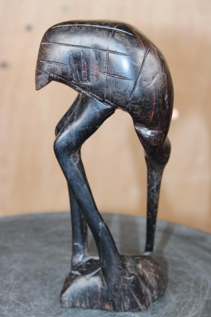 Mid-century Makonde Ebony Wood Carving of an EGRET Signed "Dik" - 4