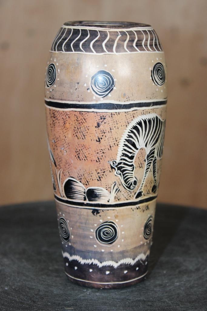 Hand-carved Zebra SOAPSTONE VASE from the Kisii Region of Kenya - 2