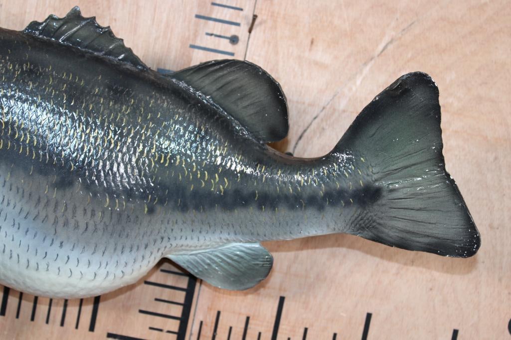 Reproduction BASS Fish Mount - 4