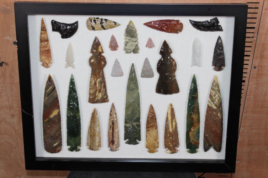 (24) Contemporary Hand-knapped Mineral ARROWHEADS and STONE POINTS in a Shadowbox (1 of 8)