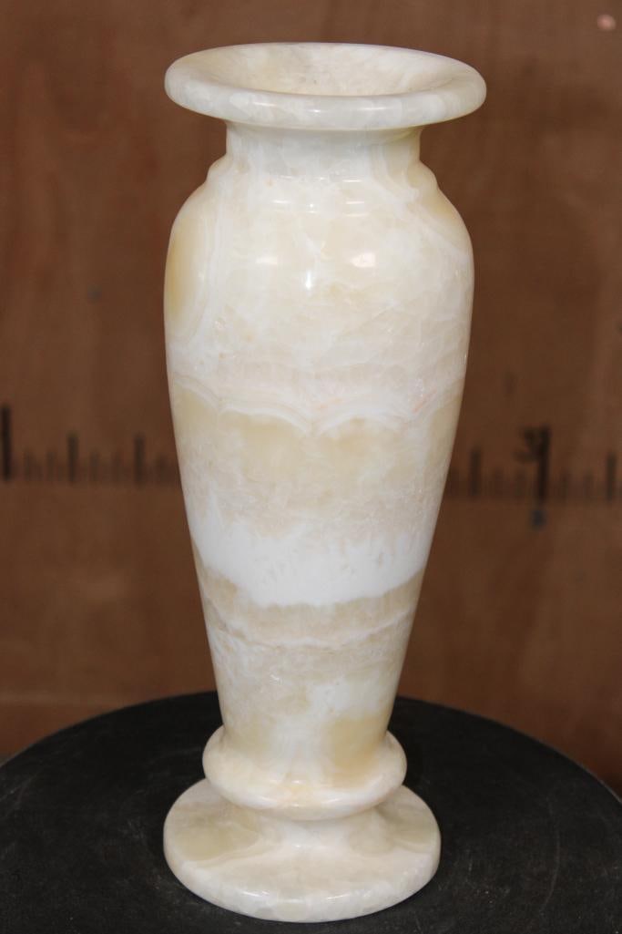 Large Alabaster or Egyptian Marble VASE - 3