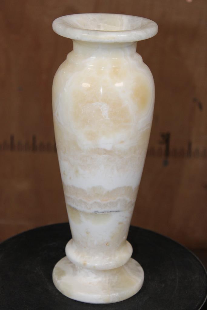 Large Alabaster or Egyptian Marble VASE - 4