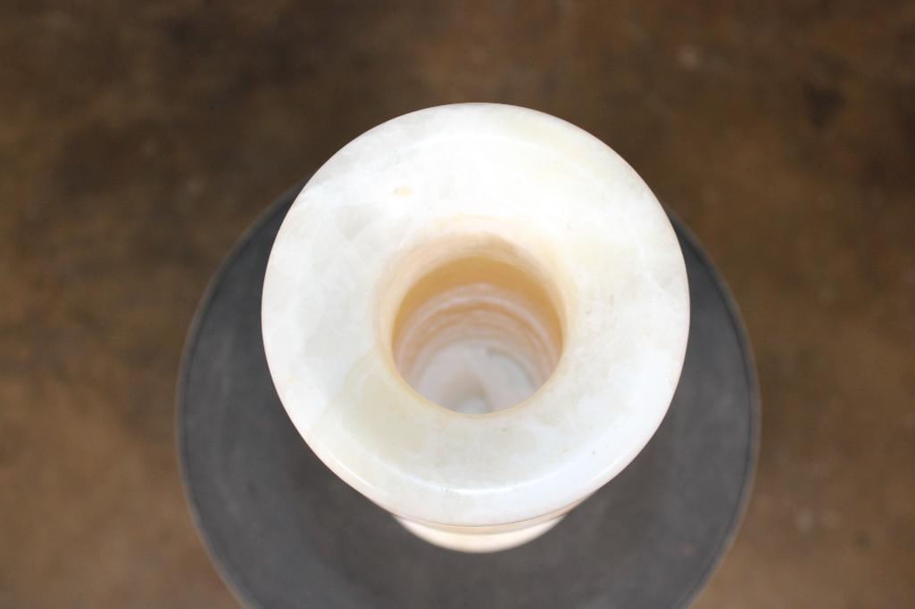 Large Alabaster or Egyptian Marble VASE - 7
