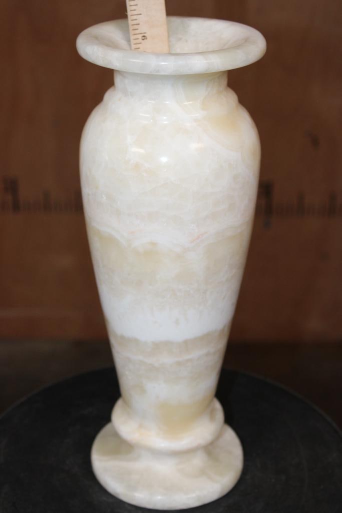 Large Alabaster or Egyptian Marble VASE - 9