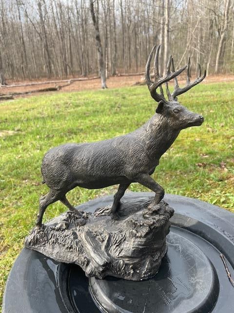 "Scenic Overlook" Whitetail Deer SCULPTURE by Mike Spindle by Fountain Creek Productions 1993 (1 of 6)