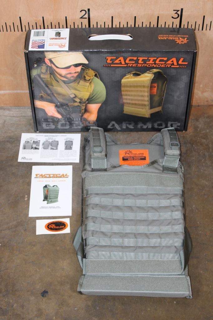 *Brand New* Phalanx Defense Systems Tactical ResponderLevel IIIA Body Armor in Foliage Grey: *Brand New* Phalanx Defense Systems Tactical Responder Level IIIA Body Armor in Foliage Grey. This is a versatile carrier designed for emergency personnel and survivalist. It is made of durable