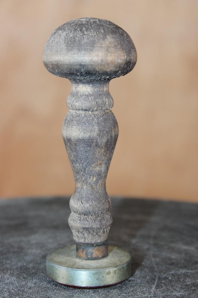 Original WWII German Stamp "Waffen SS 3. P-3 division Toetnkopf" with a Skull and Crossbones - 4