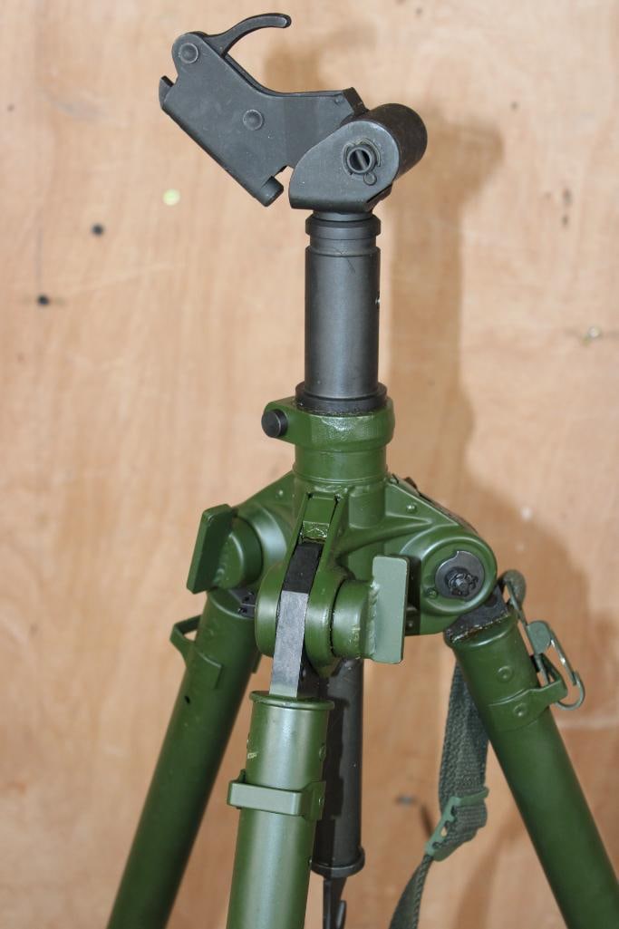*New* Modern MG34 Style Anti-Aircraft MACHINE GUN FIELD TRIPOD - 3