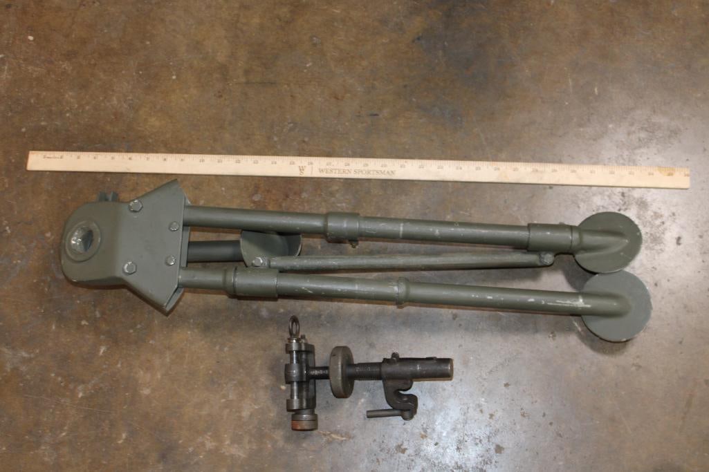 M2 TRIPOD with Traverse Elevation Assembly - 7