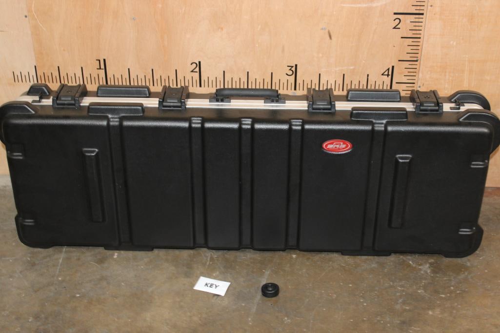 *New* SKB ATA Double Locking RIFLE CASE with Keys (1 of 8)