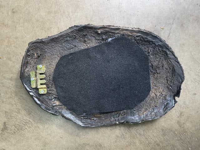 Unique ELEPHANT FOOT SOLE Wall Hanging with an Elephant Head Silhouette - 3