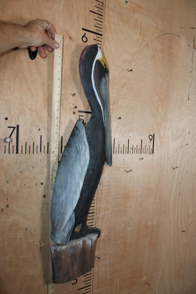 Hand-carved and Painted PELICAN Sculpture by Tom Burke - 4