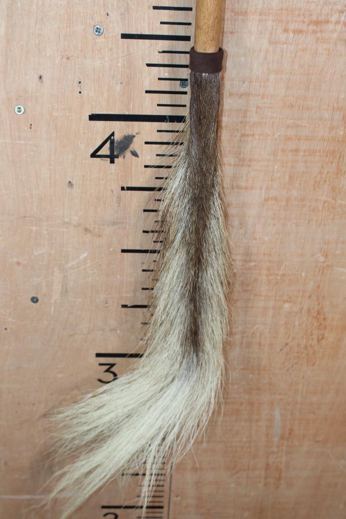 BLACK WILDEBEEST Tail Swatter with a Wooden Handle - 3