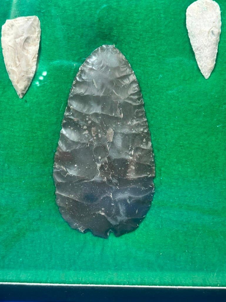 (11) Prehistoric Native American ARROWHEADS and a Gorget in a Display Case - 2