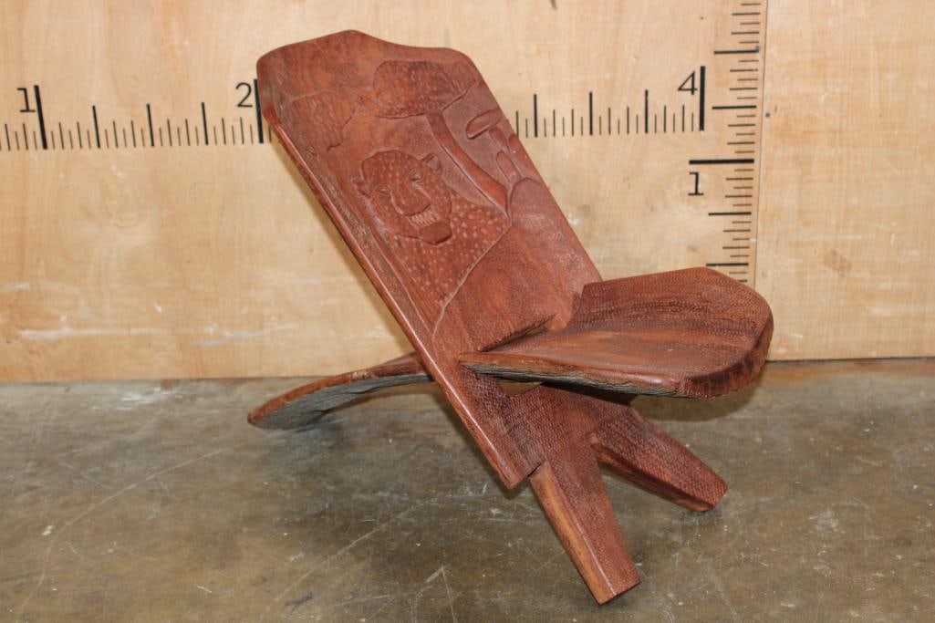Hand-carved 2-Piece African Wood Children's CHAIR (1 of 6)