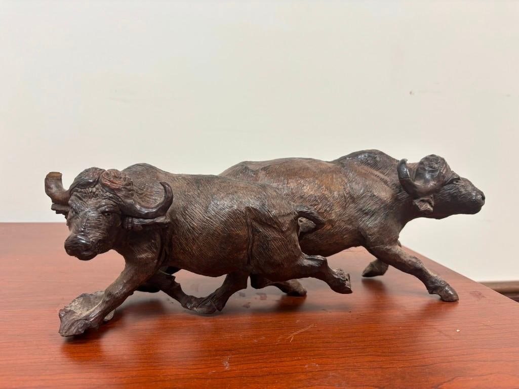 Hand-carved Wood CAPE BUFFALO Sculpture (1 of 5)