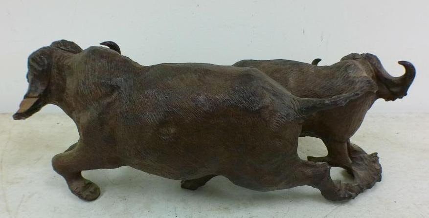 Hand-carved Wood CAPE BUFFALO Sculpture - 5