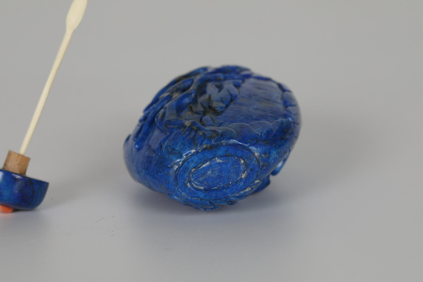 Lapis Lazuli Snuff Bottle - 6