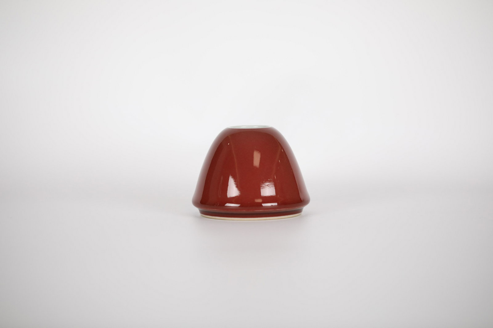 17TH Red glaze washed - 2
